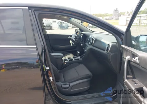 2017 Kia Sportage Lx z USA, uszkodzony, nr VIN KNDPMCAC3H7201813